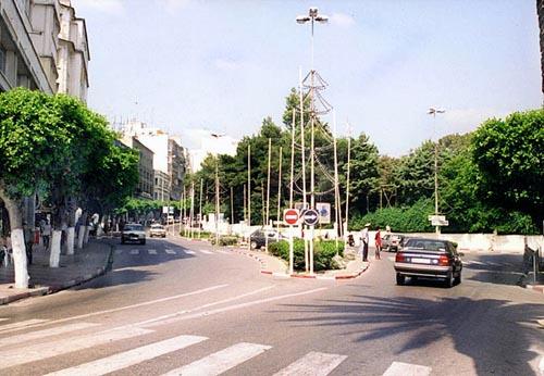 placedefrance1.jpg - La Place de FranceAu fond à gauche la rue de Belgique qui mène à l'Emsalla Garden, et au fond a droite, les jardins du consulat de France