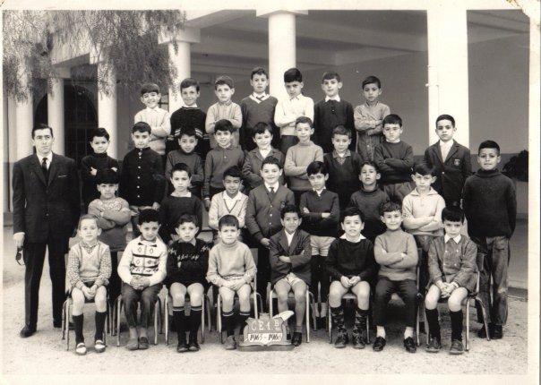 b_1965-1966_CE1B.jpg - Ecole Berchet - TANGER /  MAROC  Année scolaire: 1965-1966- CE1 B-   Photo communiquée par Mohamed Aziz Bouzid 