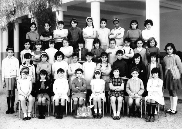 b_1965-1966_ce2.jpg - Ecole Berchet - TANGER / MAROC - Année scolaire:1965-1966- CE2  Photo communiquée par Sylvia Benzaquen 